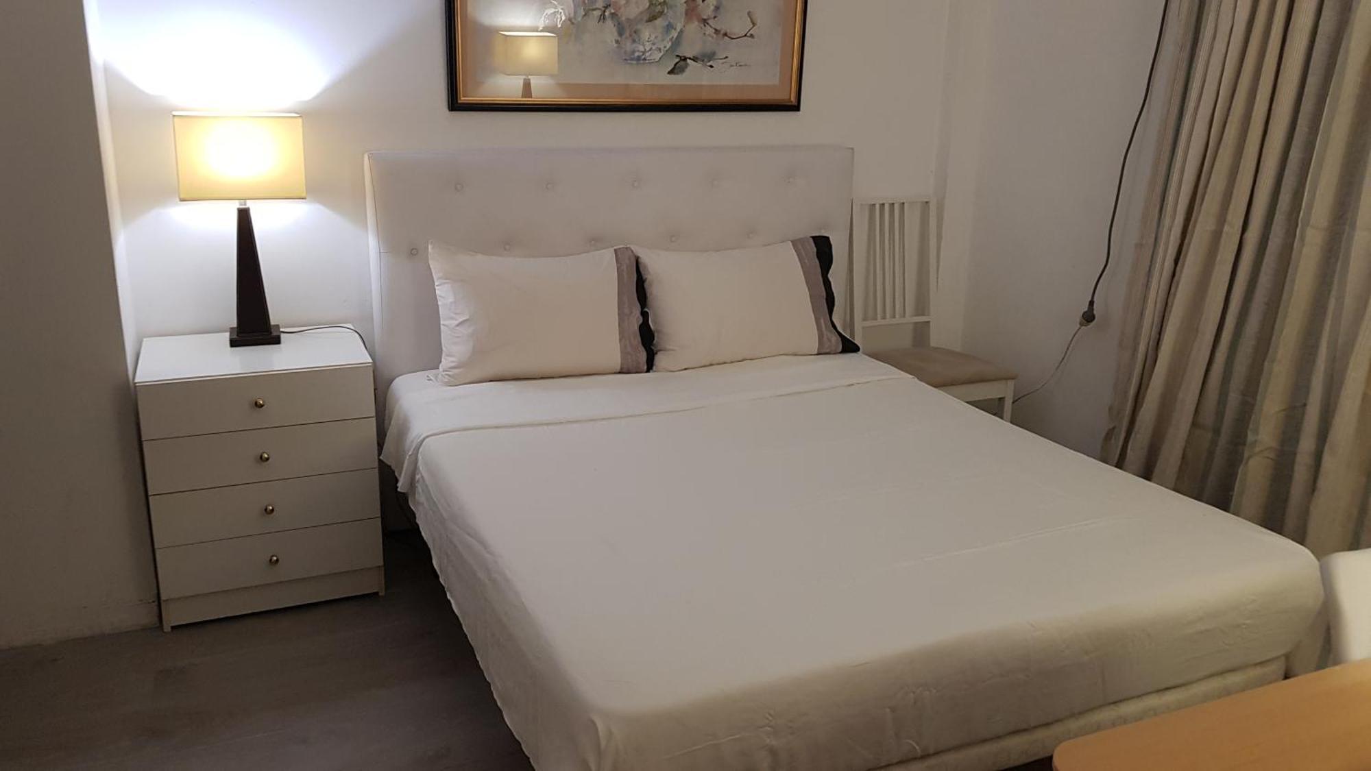 Little Peaceful Retreat Room With Bath, Heating, Terrace, Free Wifi Fridge Easy Parking Марбелья Экстерьер фото