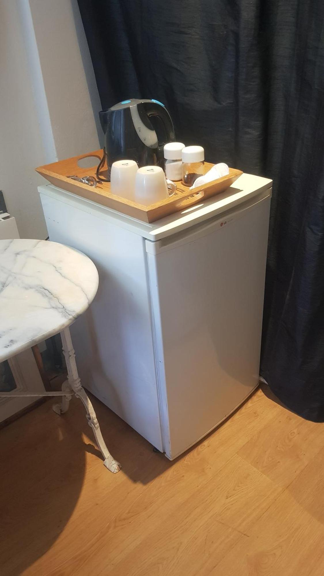 Little Peaceful Retreat Room With Bath, Heating, Terrace, Free Wifi Fridge Easy Parking Марбелья Экстерьер фото
